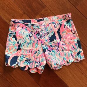 Lilly Pulitzer shorts size 0 Excellent condition